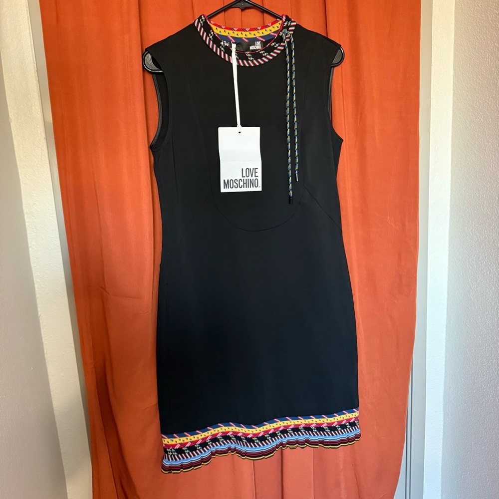 Love Moschino Designer Black Dress US 6 NWT Sleeveless Multicolor Detail